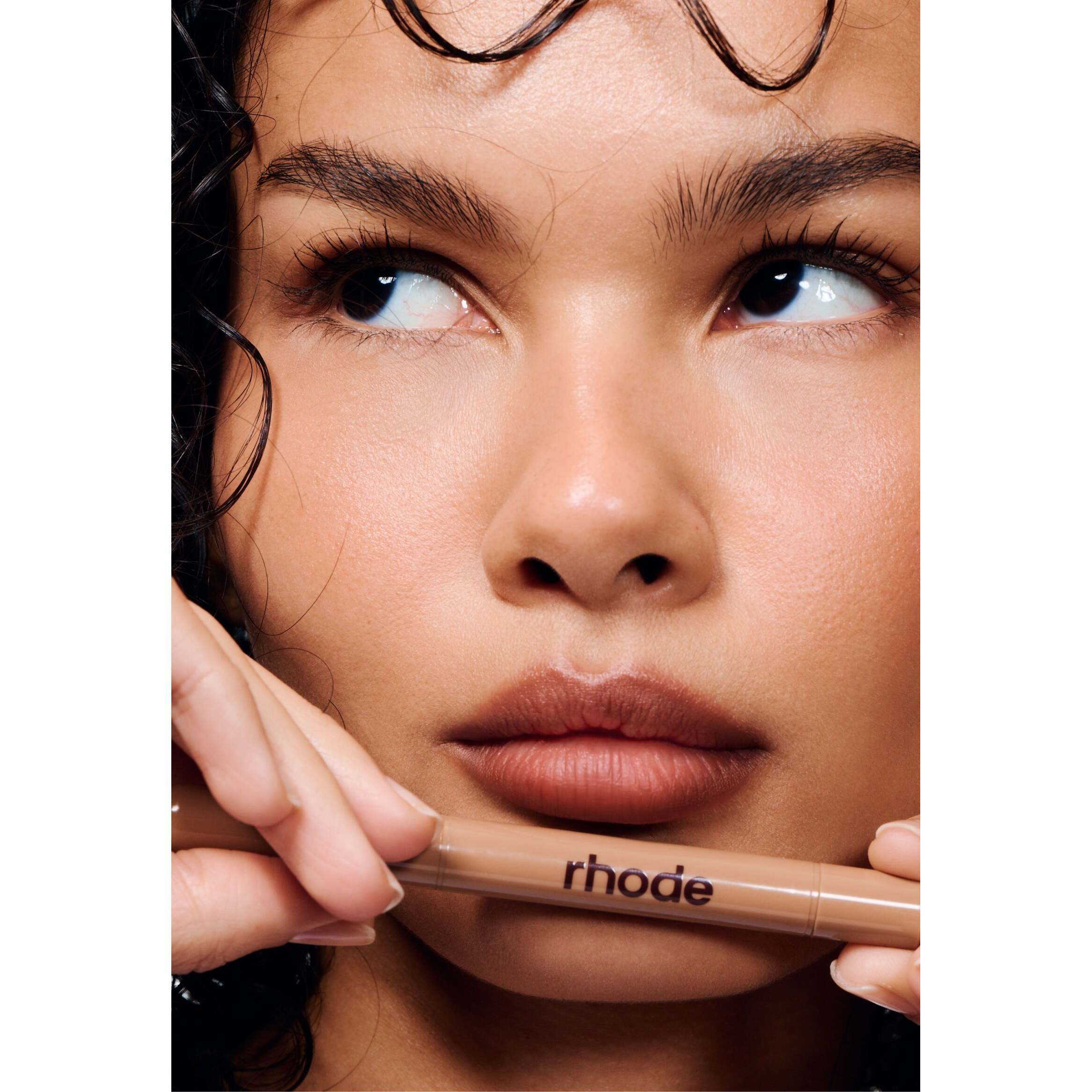 Alternative view of Peptide Lip Shape Lean